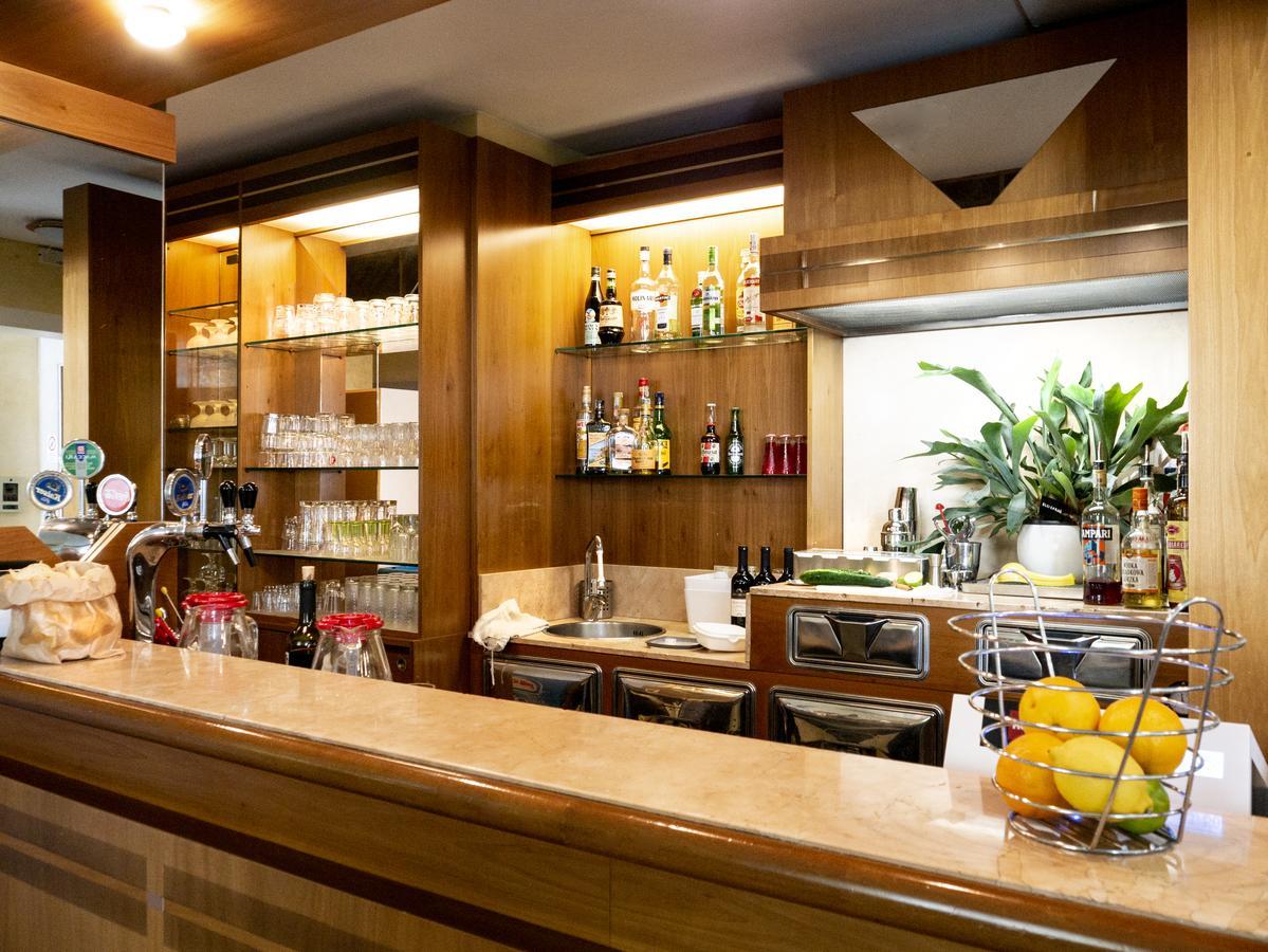 蒙特卡洛酒店 里米尼 外观 照片